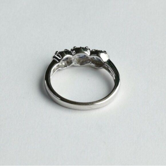 Tanzanite Three Stone Ring With Diamond Accents NEW - Picture 5 of 8